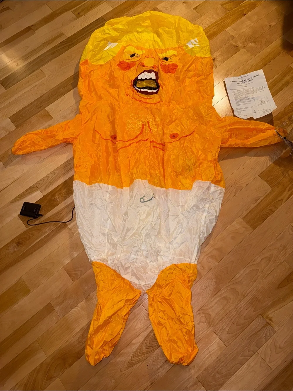 Inflatable Baby Prez Costume Spirit Halloween OS worn once  NWOT